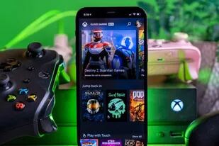 Xbox Cloud Gaming ya funciona en la Argentina; permite correr juegos vía un servicio de streaming, sin necesidad de una consola o PC gamer; tiene un costo mensual de 899 pesos más impuestos
