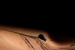El argentino Orlando Terranova en las dunas de la etapa 11