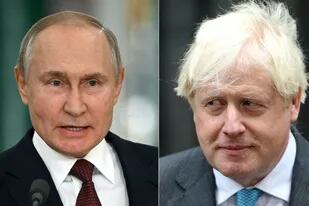 El presidente ruso Vladimir Putin y el ex primer ministro británico Boris Johnson