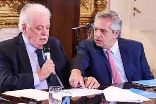 El ministro de Salud, Ginés González García, y el presidente Alberto Fernández