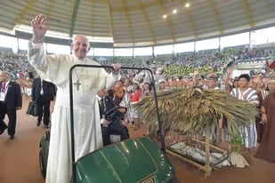 El Sumo Pontífice llegó hoy a Perú luego de su paso por Chile