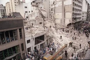 El atentado a la AMIA, que en 1994 dejó 85 muertos y más de 300 heridos, continúa impune