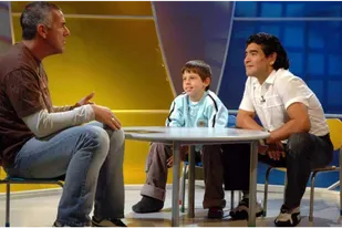 15 años del emocionante encuentro televisivo entre el "pequeño" Mariano Sinito y Diego Armando Maradona