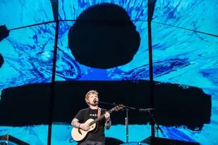 Ed Sheeran consiguió imponerse al récord marcado por U2 con su 360 World Tour