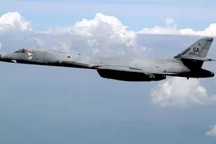 21-01-2022 Bombardero estratégico B-1B Lancer de la USAF POLITICA INVESTIGACIÓN Y TECNOLOGÍA NARA.GETARCHIVE.NET