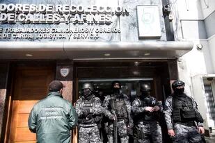 Con allanamientos en sindicatos, buscaron pruebas sobre el origen de ataques mafiosos en Rosario