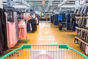 Las ventas de indumentaria en los supermercados tuvieron un fuerte incremento en la pandemia