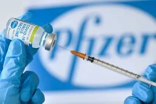 La vacuna de Pfizer/BioNTech se desarrolló en apenas 10 meses.