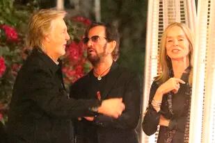 Con sus esposas, Paul McCartney y Ringo Starr cenaron juntos en Los Ángeles