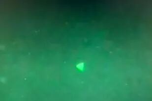 En el video se observa un objeto no identificado grabado en 2019 desde una nave de la Marina militar estadounidense.