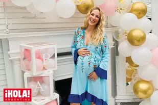 El 22 de febrero de este año, Luisana Lopilato anunció que estaba embarazada. Se espera que la actriz de Casados con hijos dé a luz esta semana.