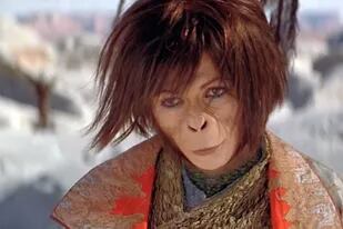 El planeta de los simios fue el primer film en el que Burton compartió trabajo con Helena Bonham Carter, su pareja por más de una década
