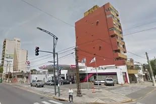 La primera estación de servicio atacada a balazos fue la Axion de San Martín y Saavedra, en la zona sur de Rosario