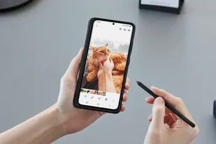 El Samsung Galaxy S21 Ultra se venderá con una funda y un lápiz que le permiten las mismas funciones que los Galaxy Note