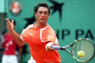 Mariano Puerta, en la final de Roland Garros 2005 perdida ante Rafael Nadal; el control antidopaje del partido luego daría positivo.