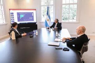 Alberto Fernández, Axel Kicillof y Horacio Rodríguez Larreta, en un encuentro previo a la nueva extensión de la cuarentena, que durará hasta el 20 de septiembre