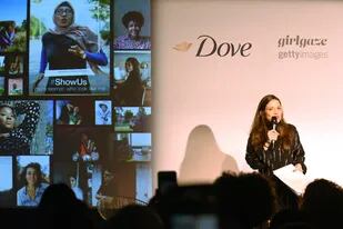 Sophie Galvani, VP de Dove en Londres, en el evento de lanzamiento.