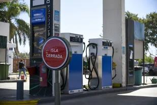 La Federación Argentina de Entidades Empresarias del Autotransporte de Cargas (Fadeeac) denuncia que siguen las complicaciones para el abastecimiento de combustible