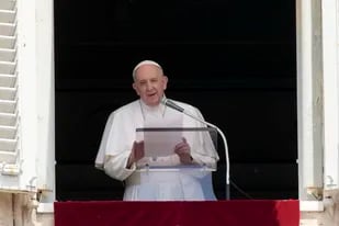 El papa Francisco en la Ciudad del Vaticano el 13 de junio del 2021. (Foto AP/Andrew Medichini)