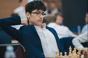 Alireza Firouzja, el juvenil genio del ajedrez