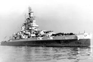 El USS Nevada estuvo en la Primera Guerra Mundial y fue uno de los navíos atacados en Pearl Harbor, durante la Segunda Guerra