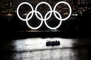 Se cierne la noche sobre los Juegos Olímpicos de Tokio: según un prestigioso diario británico, el gobierno japonés decidió darlos de baja, aunque la decisión formal es del Comité Olímpico Internacional.
