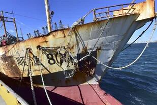 El barco chino Hu Shun Yu 809, secuestrado en 2015 por pescar ilegalmente
