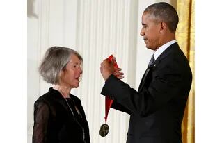 La poeta neoyorquina Louise Glück obtuvo hoy el Premio Nobel de Literatura 2020; antes, había ganado el Pulitzer, entre otros reconocimientos