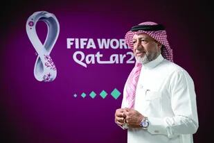 El embajador de la Copa Mundial de Qatar, Khalid Salman, le dijo a la televisión alemana ZDF que la homosexualidad era un "daño mental"