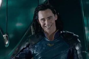 Tom Hiddleston como Loki, quien tendrá su propia serie en la flamante plataforma Disney +