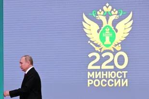 El presidente ruso, Vladimir Putin, al llegar a un acto en Moscú. (Grigory SYSOYEV / SPUTNIK / AFP)