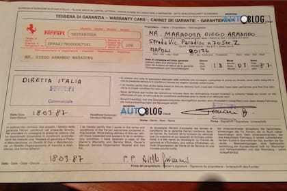 El manual de garantía de la Testarossa de Maradona al que accedió Autoblog y que muestra la fecha de emisión