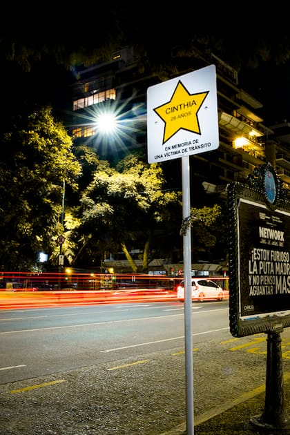 Estrellas amarillas. La historia detrás de un ícono estremecedor que se multiplica en las calles