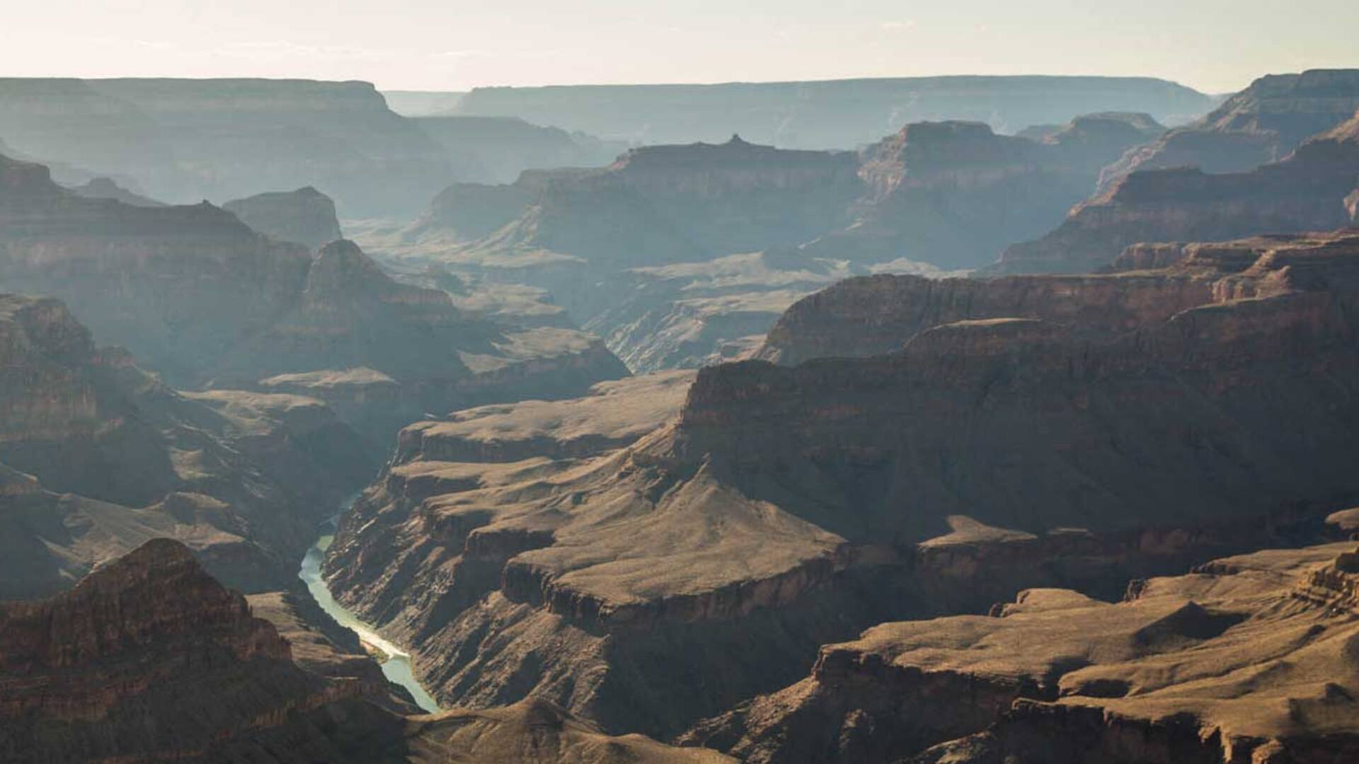 Vista de la inmensidad del Gran Cañón del Colorado.