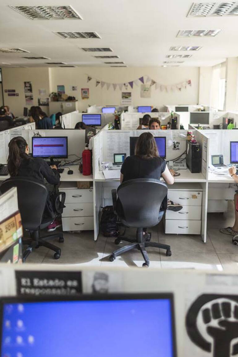 En su mayoría, son mujeres de entre 19 y 40 años que sufren algún tipo de agresión por parte de sus maridos o exparejas
