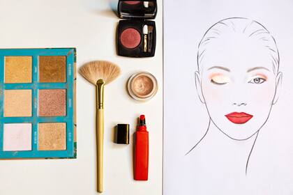 La maquilladora Maia Rohrer enseña a lograr un look perfecto para celebrar
