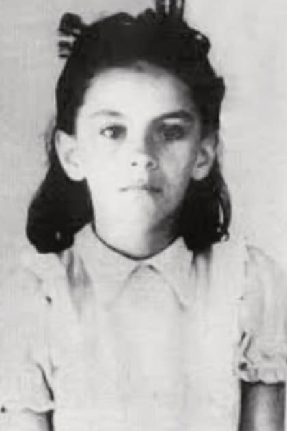 Nacha se casó tres veces y con cada uno de sus maridos tuvo un hijo. Sus hijos, a su vez, le dieron siete nietos y una bisnieta. “No soy una abuela tradicional, pero sí me siento cómoda", dice.