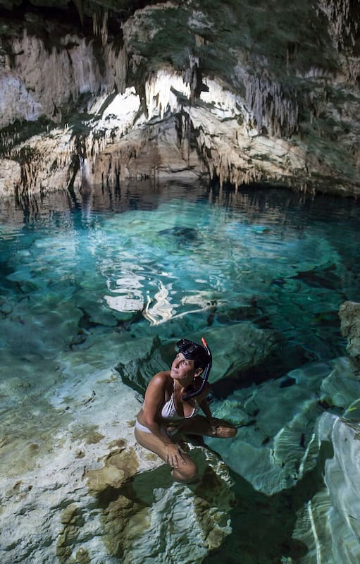 Los cenotes no solo son una maravilla digna de ser vista y fotografiada, sino que permiten una variada gama de actividades