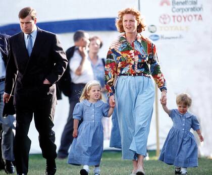 16 de mayo de 1992. El duque y la duquesa de York hacen su primera aparición pública desde su separación: llevaron a sus hijas al Royal Windsor Horse Show.