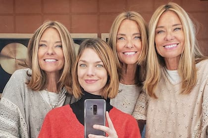 Ella junto a su mamá, Eugenia Laprida, y sus tías, María Laura Trotz y María Emilia Zavaleta