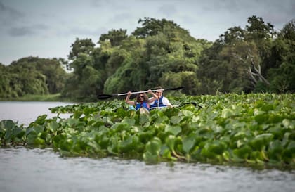 Paseo en piragua en Jaukaanigás.