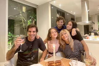 Karina Rabolini. Cumplió 53 y lo celebró con su novio y los hijos de él