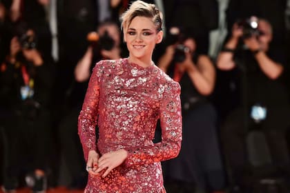 La actriz señaló que la exposición excesiva atentó contra la pareja que formó con Robert Pattinson, entre 2009 y 2012