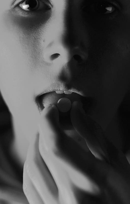 “Tengo secuelas”. Los efectos silenciosos que las drogas de diseño y el consumo diario de marihuana pueden generar en adolescentes