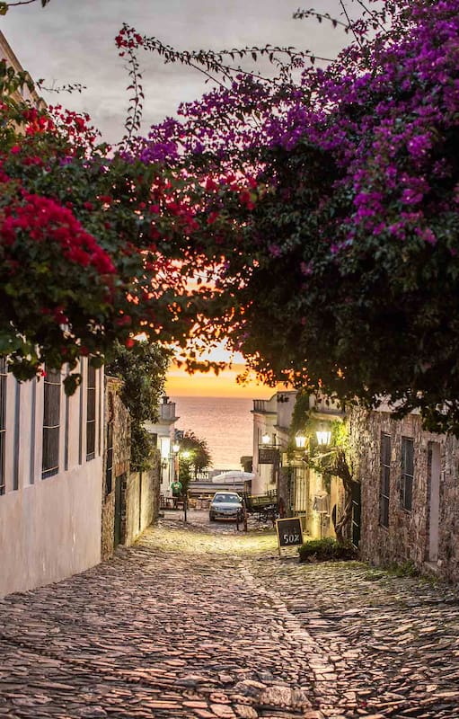 Los adoquines de Colonia, clásicos de una escapada romántica.