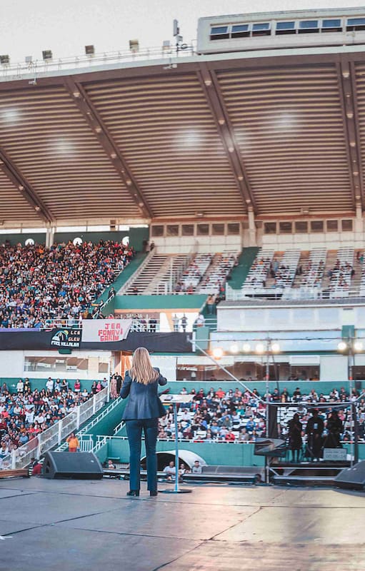 Furor por la serie El Reino. ¿Podría un pastor evangélico ser presidente de la Argentina?