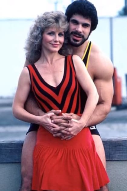 En su demanda de divorcio, Carla acusó a su esposo, Lou Ferrigno, de negarle acceso al dinero familiar y de amedrentarla con su físico