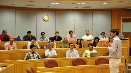 La Facultad de Derecho de la Universidad Austral celebra 25 años formando abogados