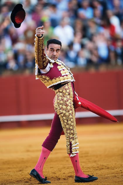 Mientras la flamante pareja se muestra en público, Paloma permanece recluida en la finca Cetrina, en Jaén, junto a sus hijas y sus padres