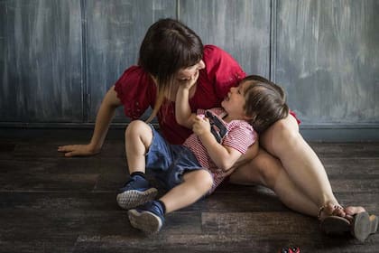 A la semana de aplicar la dieta, Pamela notó que su hijo, Manu, reconectaba.